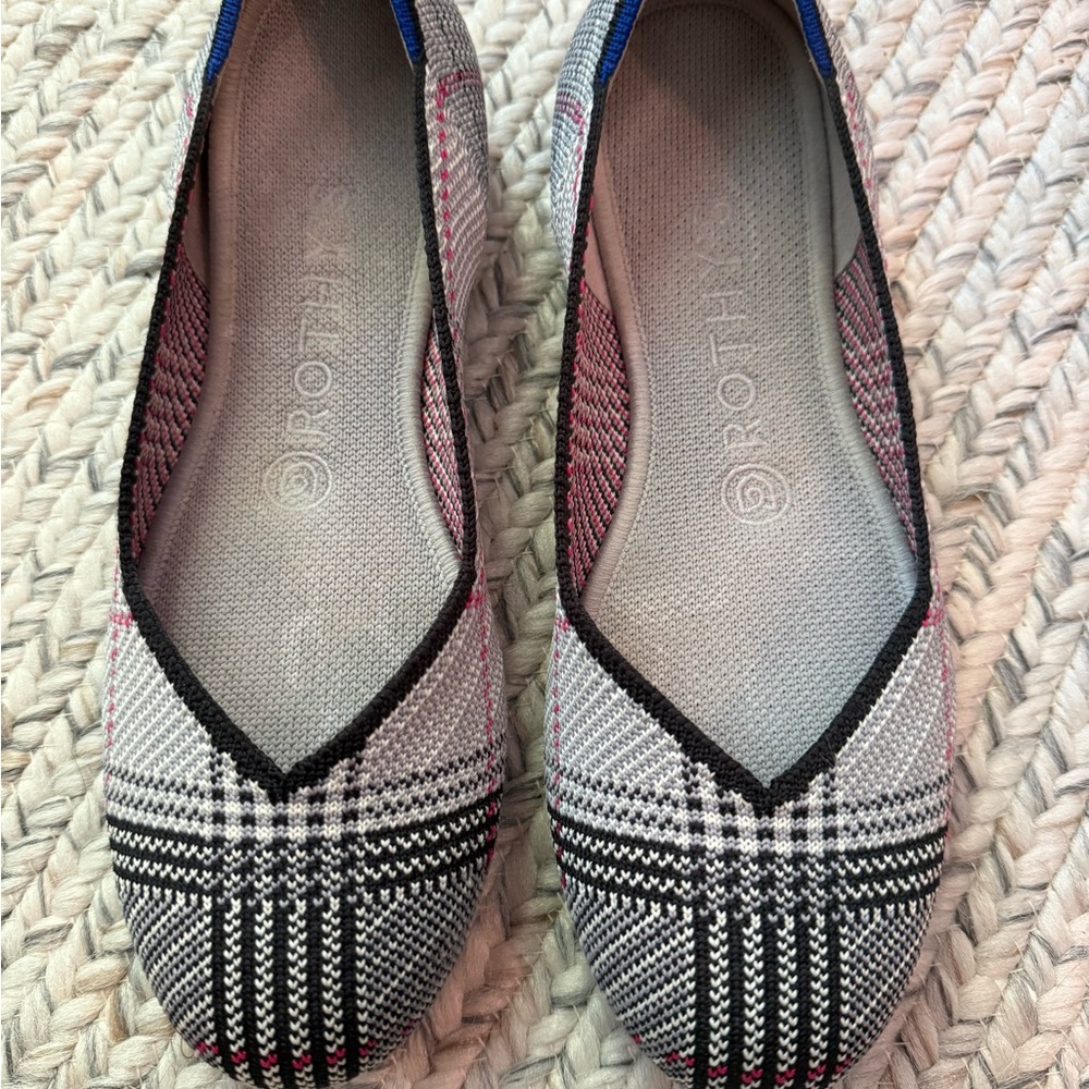 Rothy's Gray and Black Flats with Pointed Toe